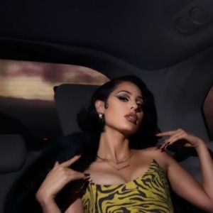 Meet your Posher, Jakiya